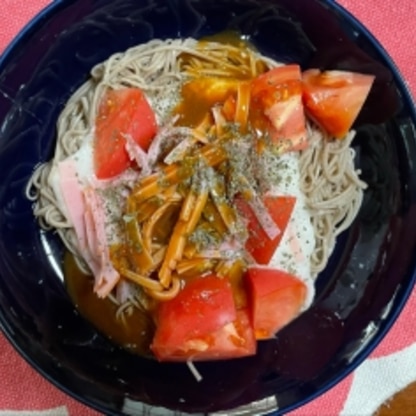 旦那のお昼に作りました
ツナの代わりにハム刻みました
夏の味だ！と満足してました